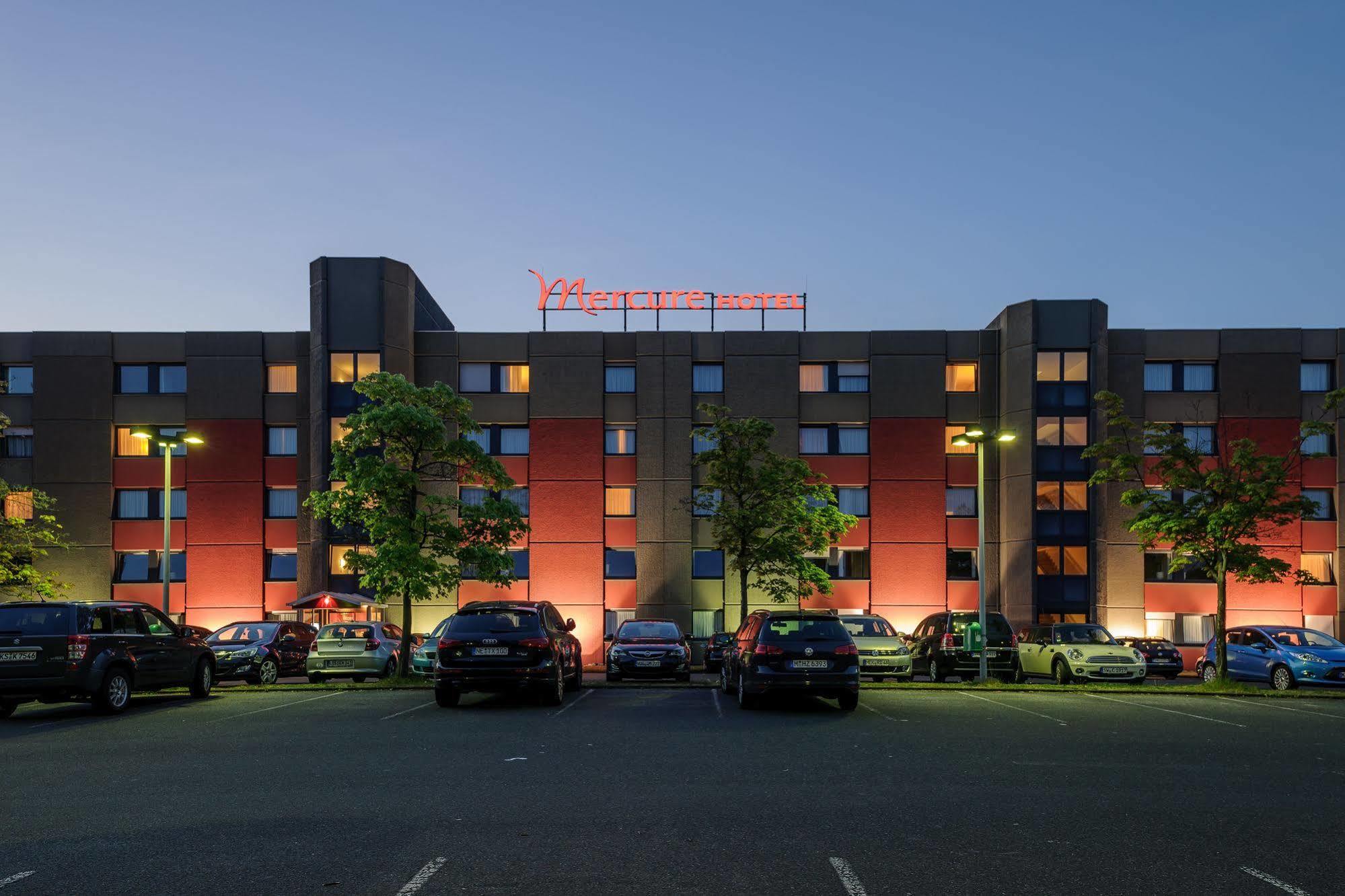 Hotel Fuerther Mercure Nuernberg West 4*